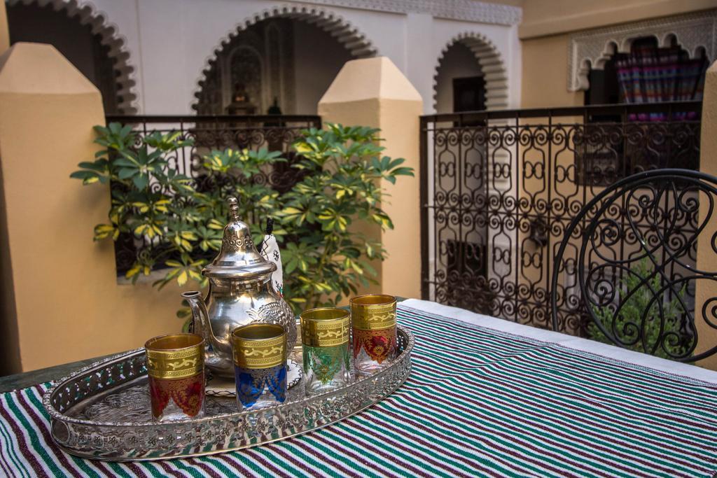 Riad Letchina Фес Экстерьер фото